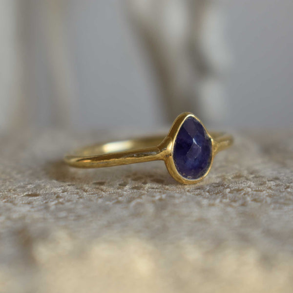 sapphire | ‘laia’ ring | 24k gold-plated